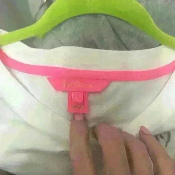 NWOT Lilly Pulitzer Large Sheridan Sweatshirt w Sequins and Embroidery Item# 2L - Picture 6 of 7